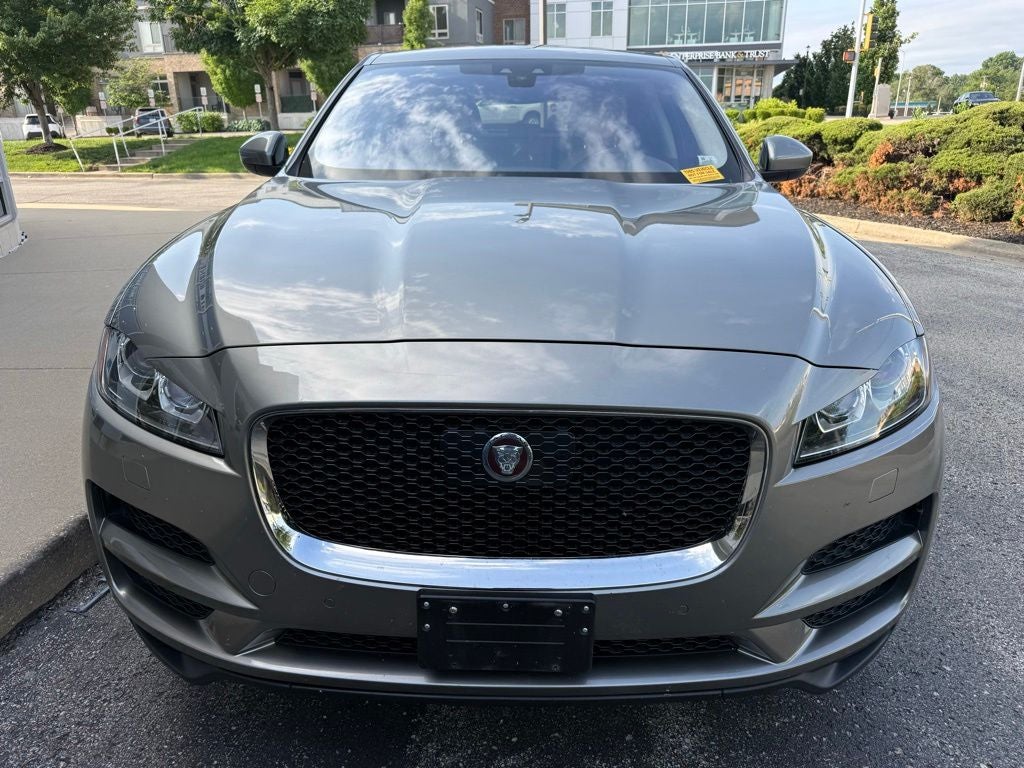 2019 Jaguar F-PACE 25t Prestige