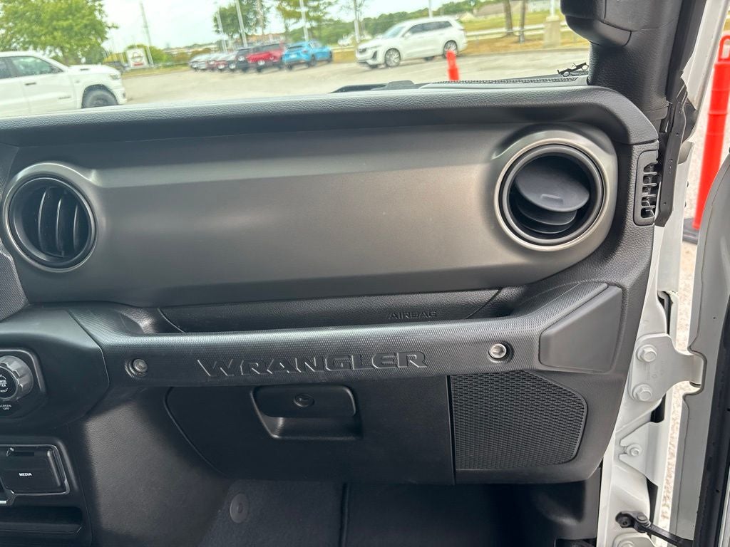 2023 Jeep Wrangler 4-Door Sport 4x4