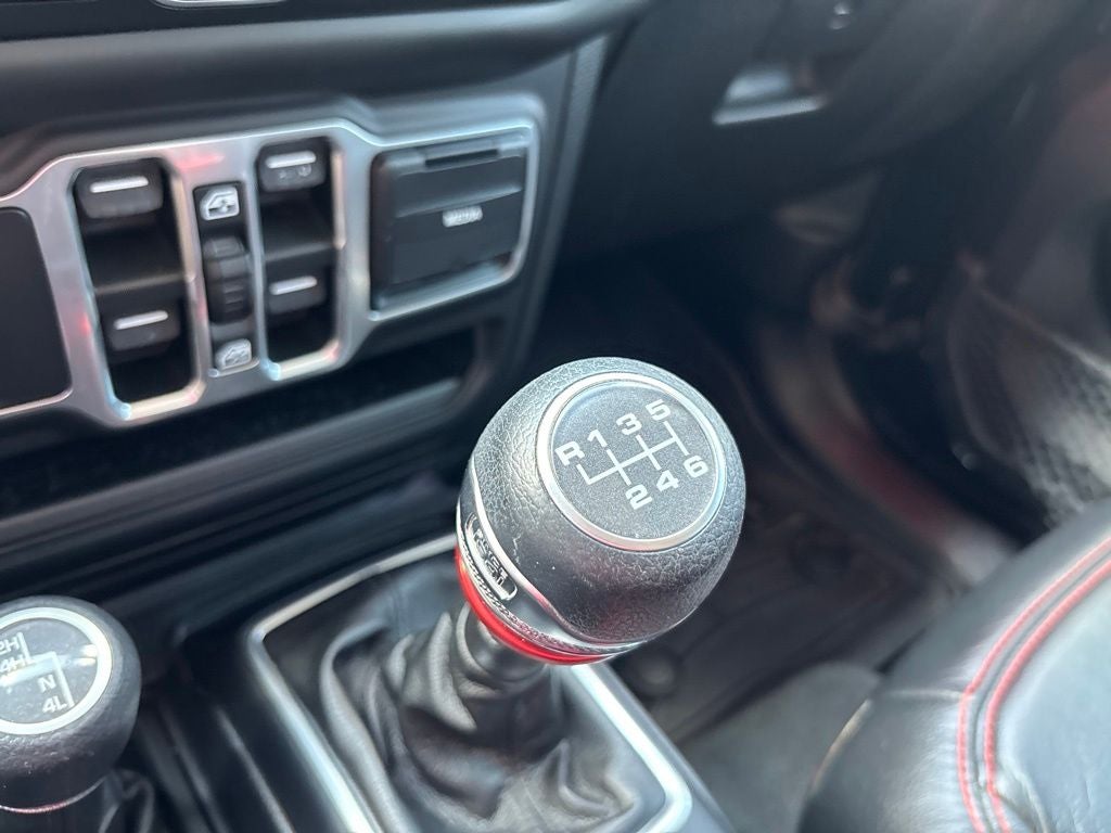 Used 2018 Jeep All-New Wrangler Unlimited Sport S with VIN 1C4HJXDG2JW221016 for sale in Kansas City