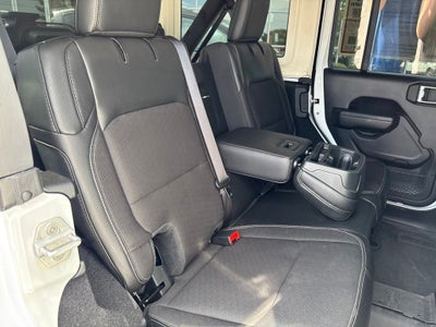 2023 Jeep Wrangler 4-Door Freedom 4x4