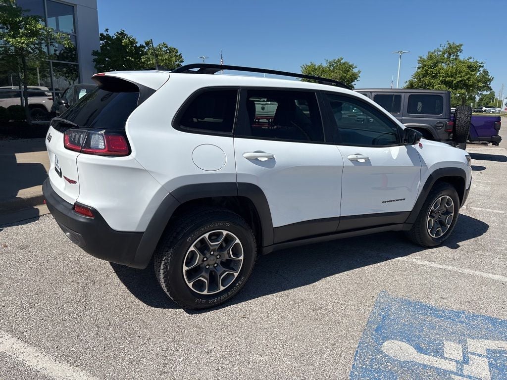 2022 Jeep Cherokee Trailhawk