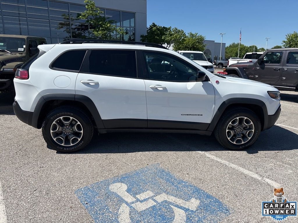 2022 Jeep Cherokee Trailhawk
