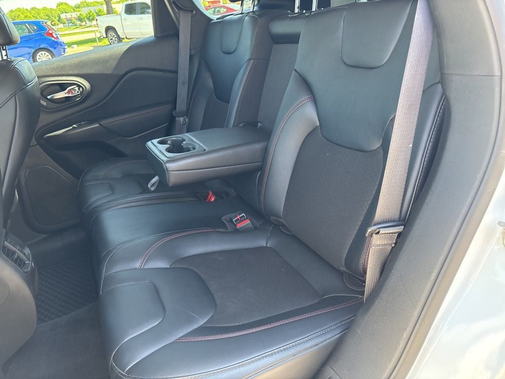 2022 Jeep Cherokee Trailhawk