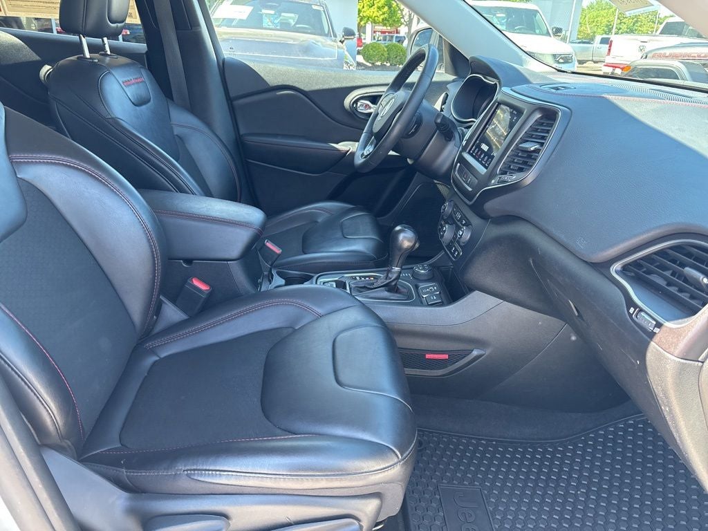 2022 Jeep Cherokee Trailhawk