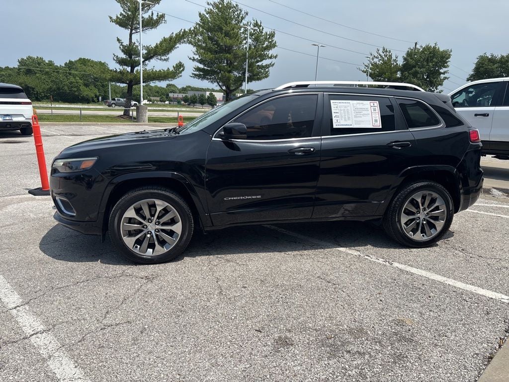 2019 Jeep Cherokee Overland