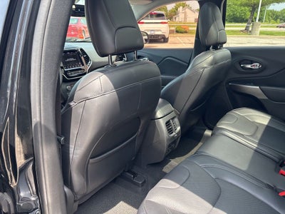 2019 Jeep Cherokee Overland