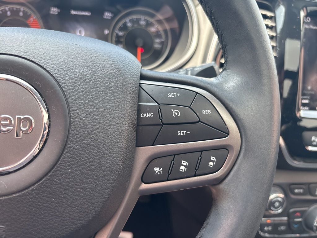 2019 Jeep Cherokee Overland