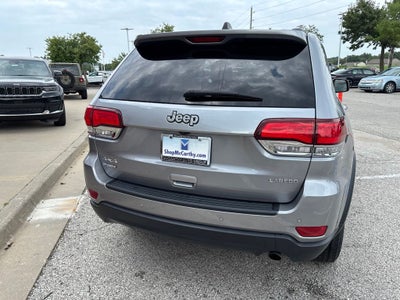 2020 Jeep Grand Cherokee Laredo E 4x4