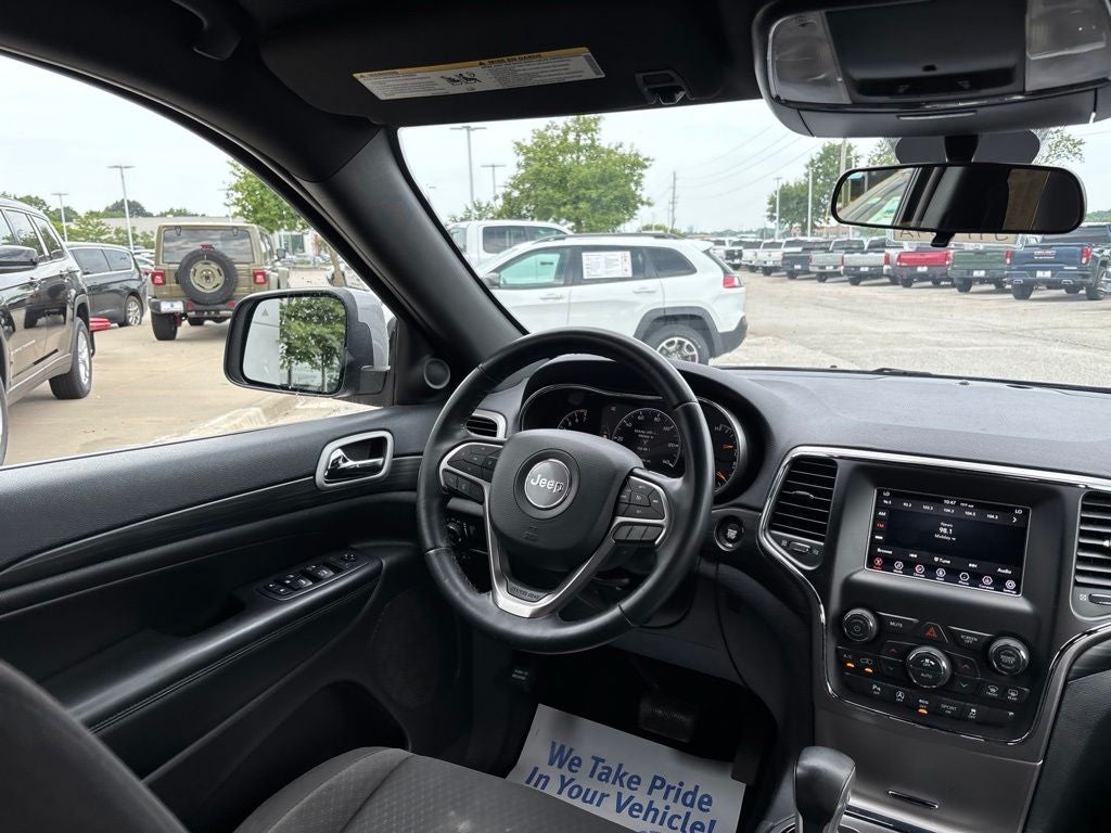 2020 Jeep Grand Cherokee Laredo E 4x4