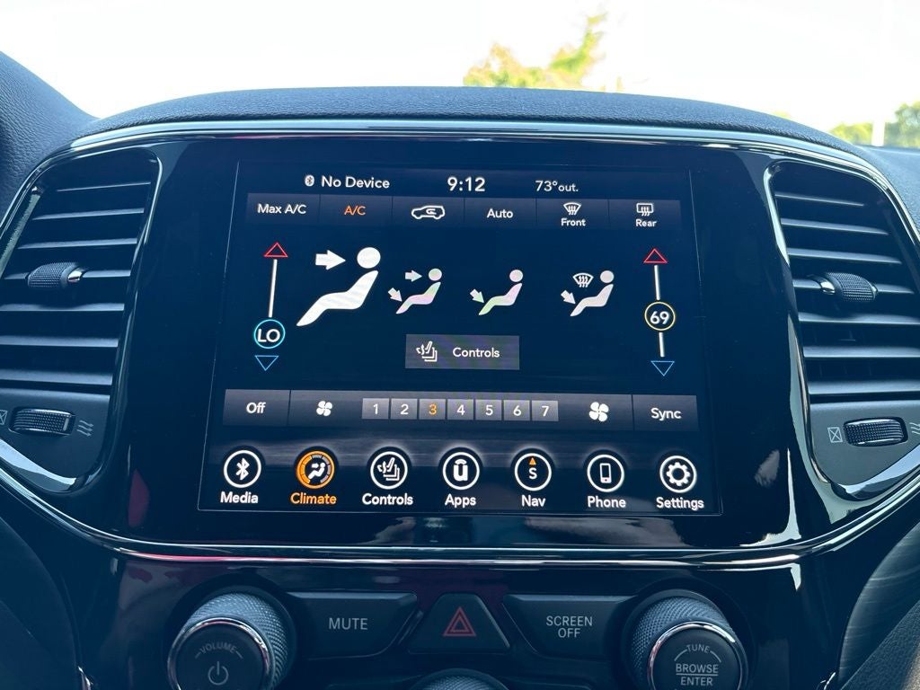 2021 Jeep Grand Cherokee Laredo X 4x4