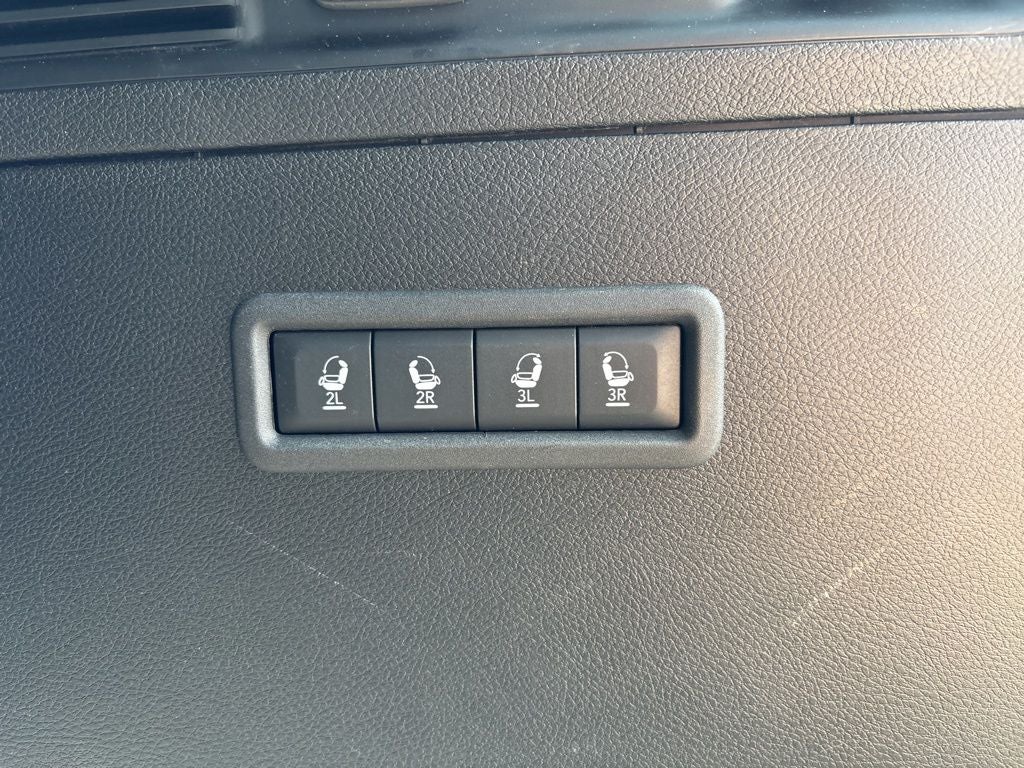 2023 Jeep Wagoneer Series III