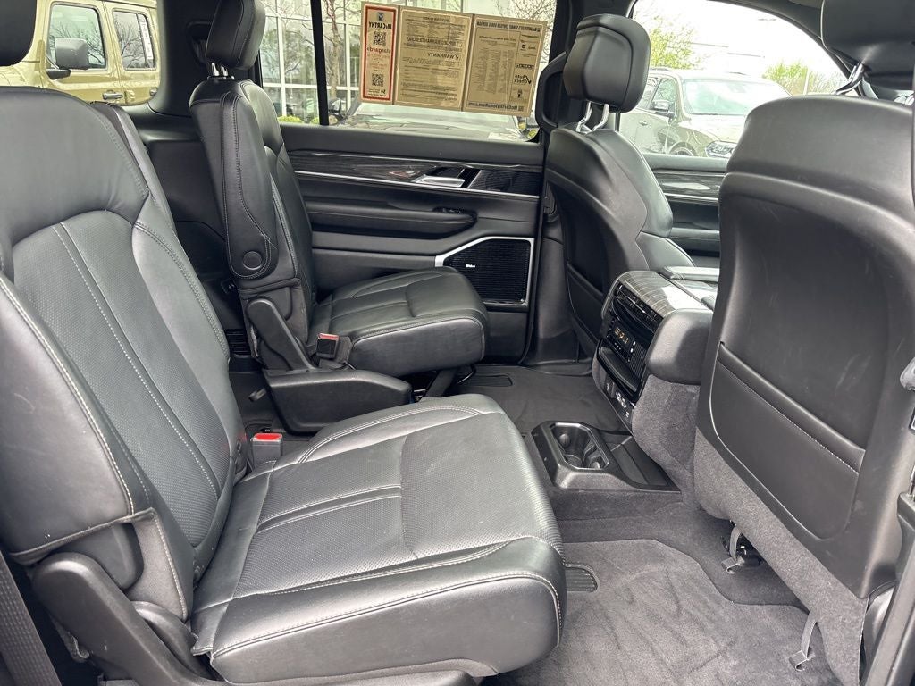 2022 Jeep Wagoneer Series III