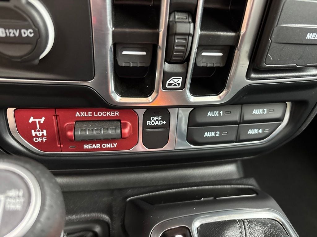 2024 Jeep Gladiator Mojave X