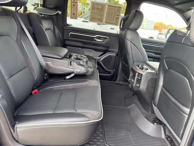 2026 RAM 1500 Laramie Crew Cab 4x4 5'7' Box