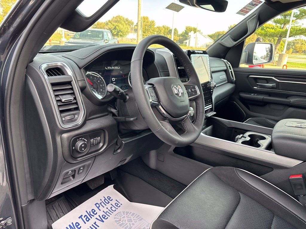2026 RAM 1500 Laramie Crew Cab 4x4 5'7' Box