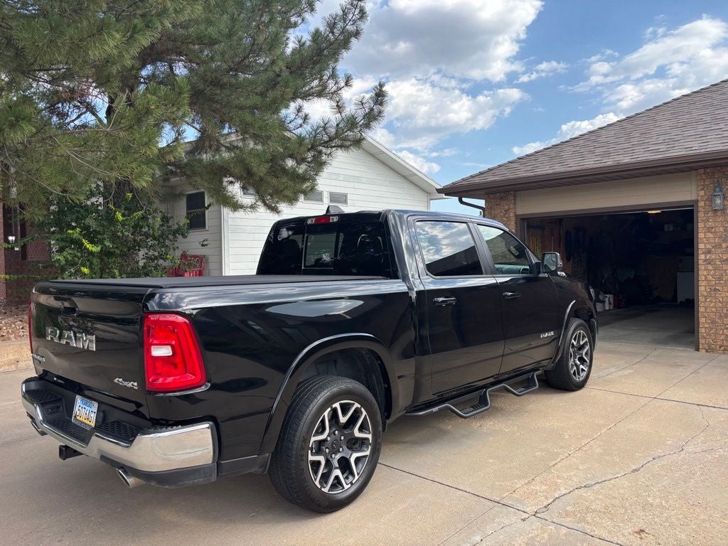 2025 RAM 1500 Laramie Crew Cab 4x4 5'7' Box