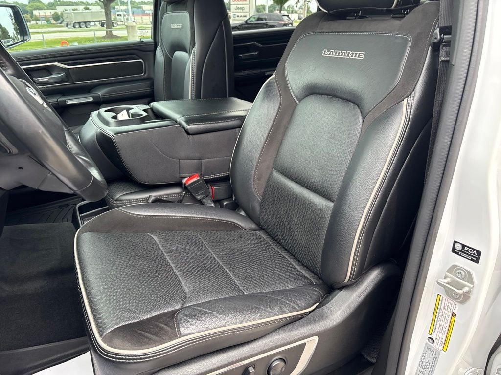 2023 RAM 1500 Laramie Crew Cab 4x4 5'7' Box