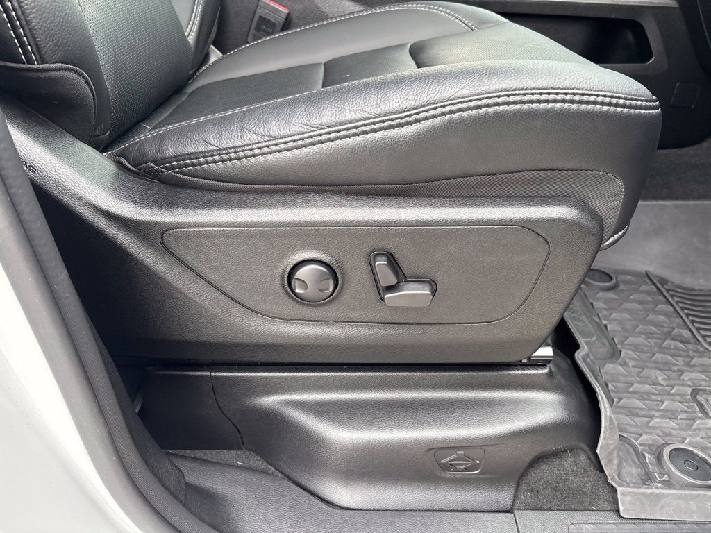2023 RAM 1500 Rebel Crew Cab 4x4 5'7' Box