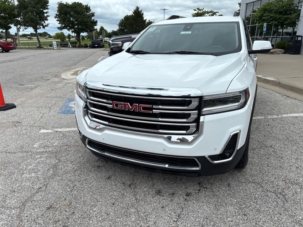 2023 GMC Acadia SLT
