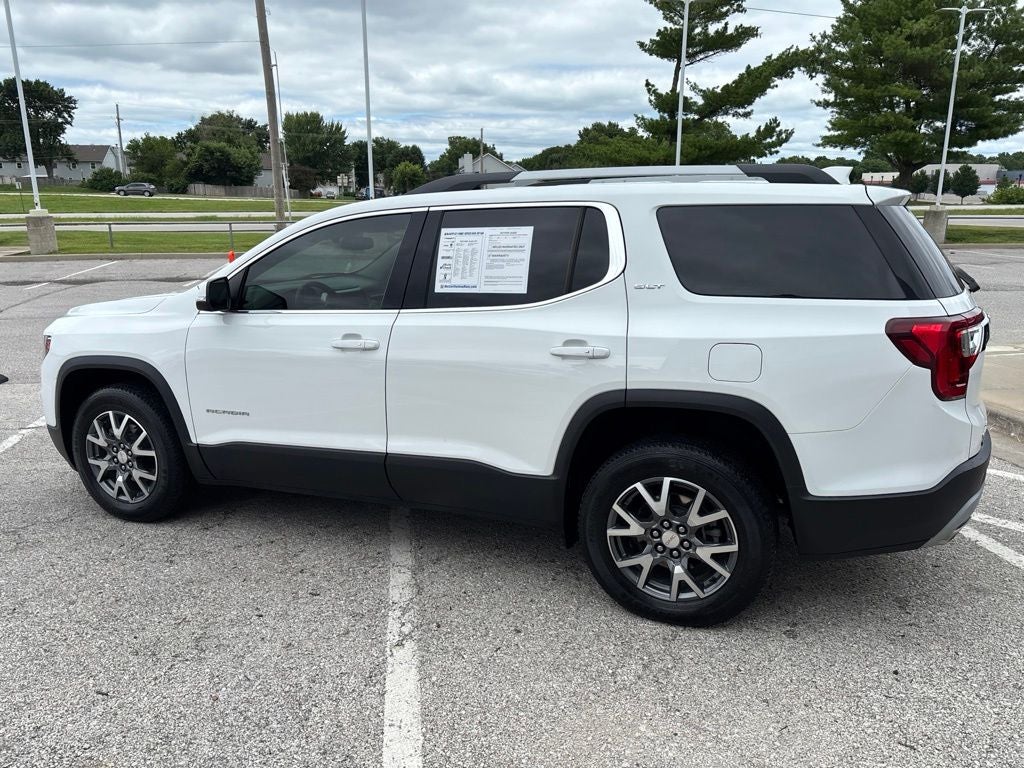 2023 GMC Acadia SLT