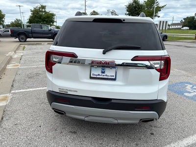 2023 GMC Acadia SLT