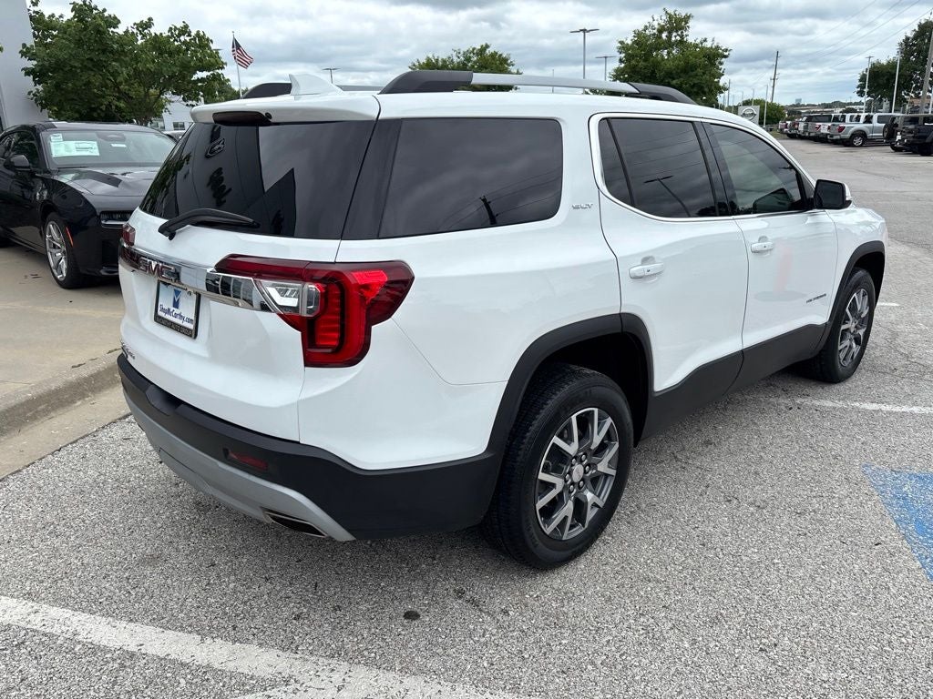 2023 GMC Acadia SLT