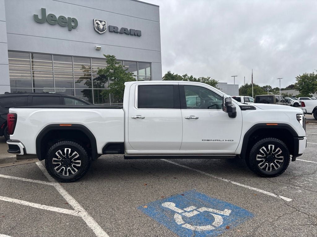 2024 GMC Sierra 3500HD 4WD Crew Cab Standard Bed Denali Ultimate
