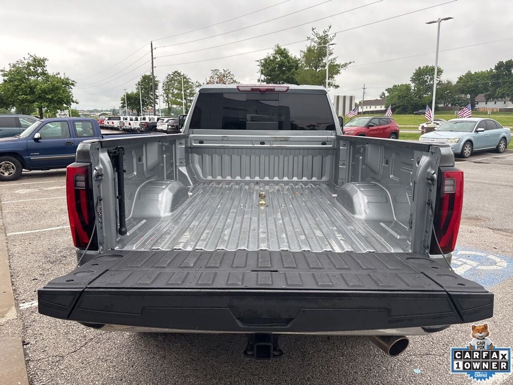 2025 GMC Sierra 2500HD 4WD Crew Cab Long Bed SLTv