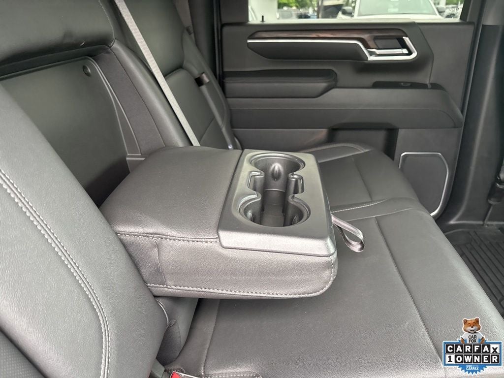 2025 GMC Sierra 2500HD 4WD Crew Cab Long Bed SLTv