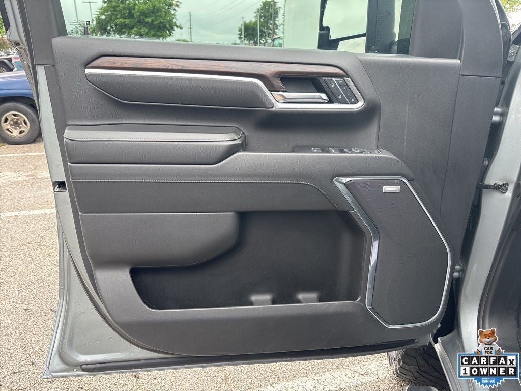 2025 GMC Sierra 2500HD 4WD Crew Cab Long Bed SLTv