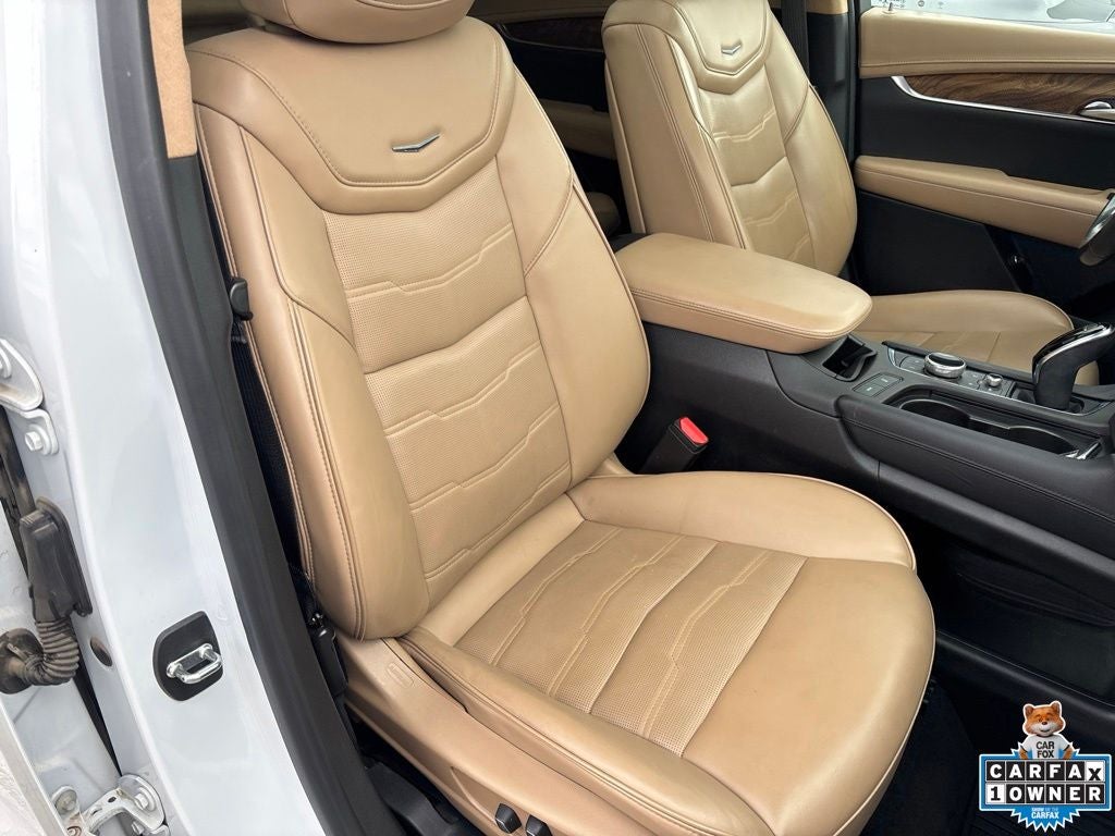 2020 Cadillac XT5 AWD Sport