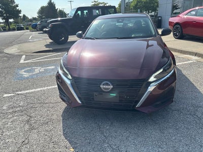 2025 Nissan Altima SV FWD