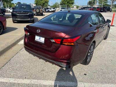 2025 Nissan Altima SV FWD