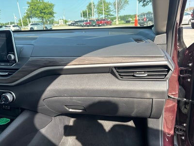 2025 Nissan Altima SV FWD