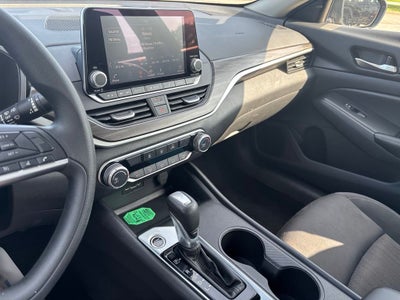 2025 Nissan Altima SV FWD