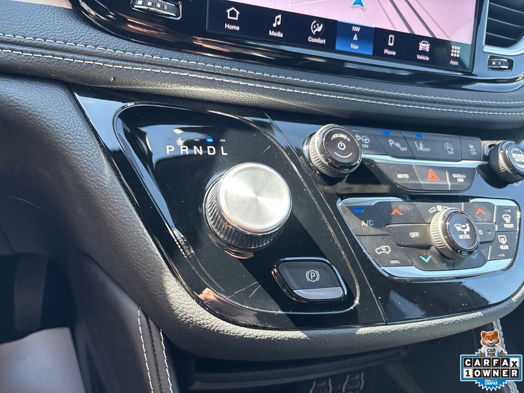 2025 Chrysler Pacifica Limited AWD