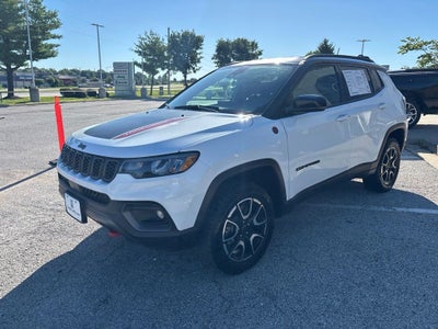 2025 Jeep Compass Trailhawk 4x4