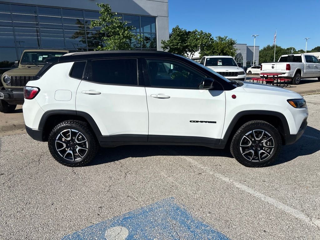 2025 Jeep Compass Trailhawk 4x4