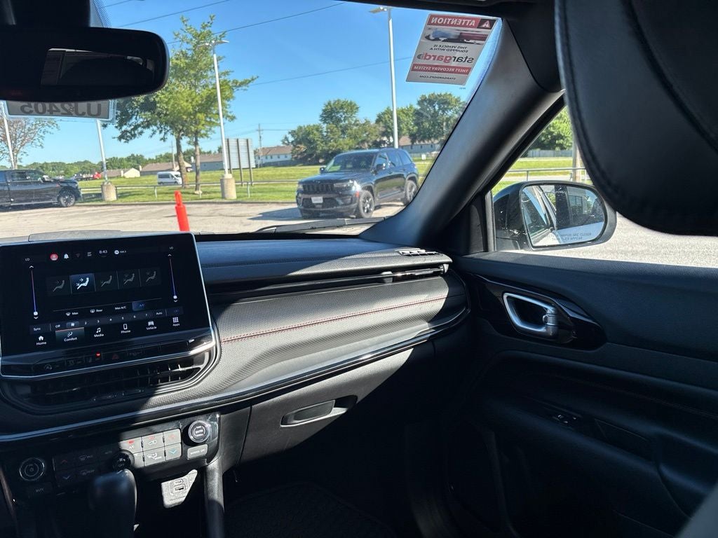 2025 Jeep Compass Trailhawk 4x4