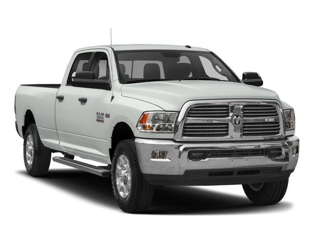 2017 RAM 3500 Big Horn Crew Cab 4x4 8' Box