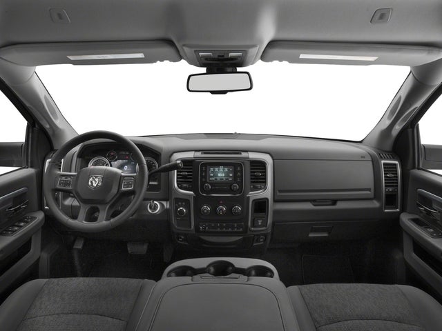 2017 RAM 3500 Big Horn Crew Cab 4x4 8' Box