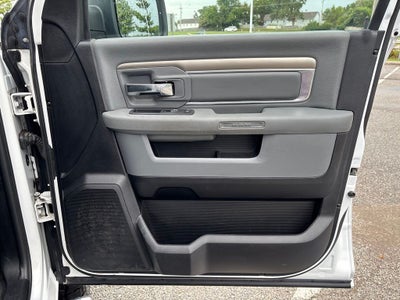 2018 RAM 2500 Big Horn Crew Cab 4x4 6'4' Box