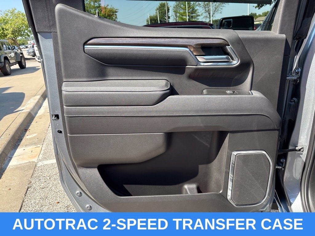 2025 Chevrolet Silverado 1500 4WD Crew Cab Short Bed LT Trail Boss