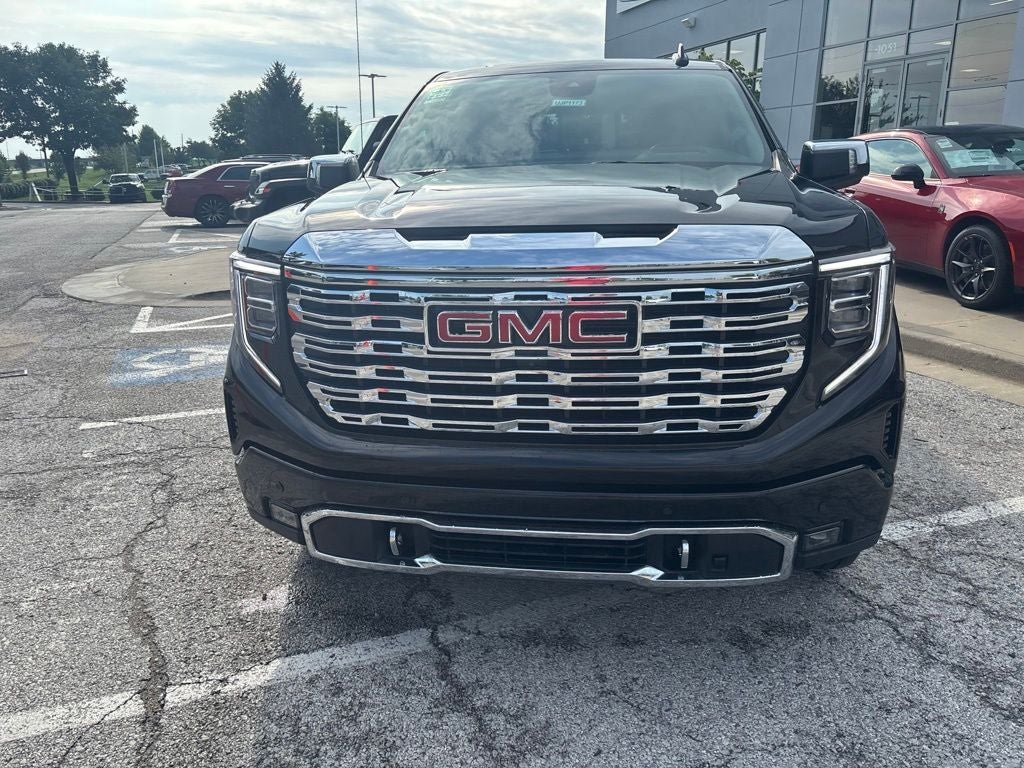 2023 GMC Sierra 1500 4WD Crew Cab Short Box Denali