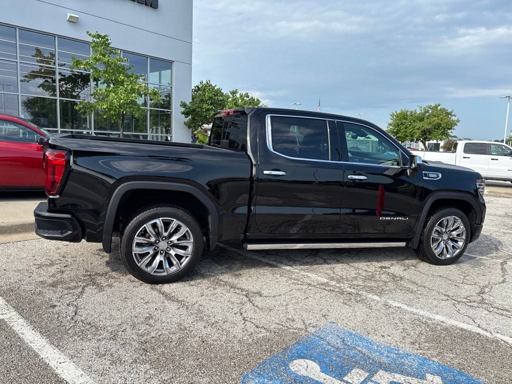 2023 GMC Sierra 1500 4WD Crew Cab Short Box Denali
