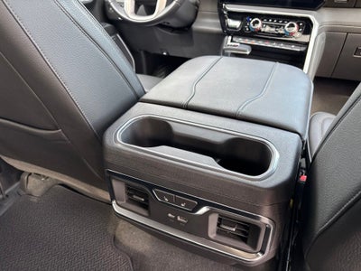 2023 GMC Sierra 1500 4WD Crew Cab Short Box Denali