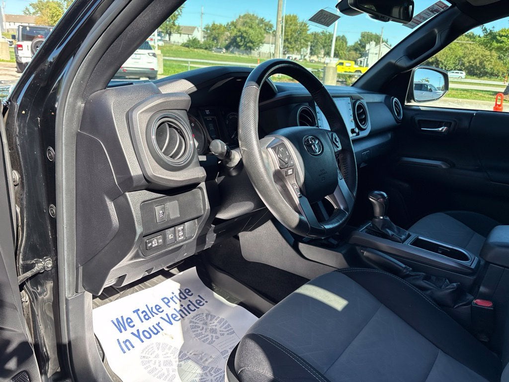 2023 Toyota Tacoma TRD Off-Road V6