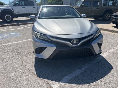 2019 Toyota Camry SE