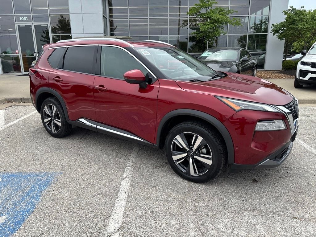 2023 Nissan Rogue SL