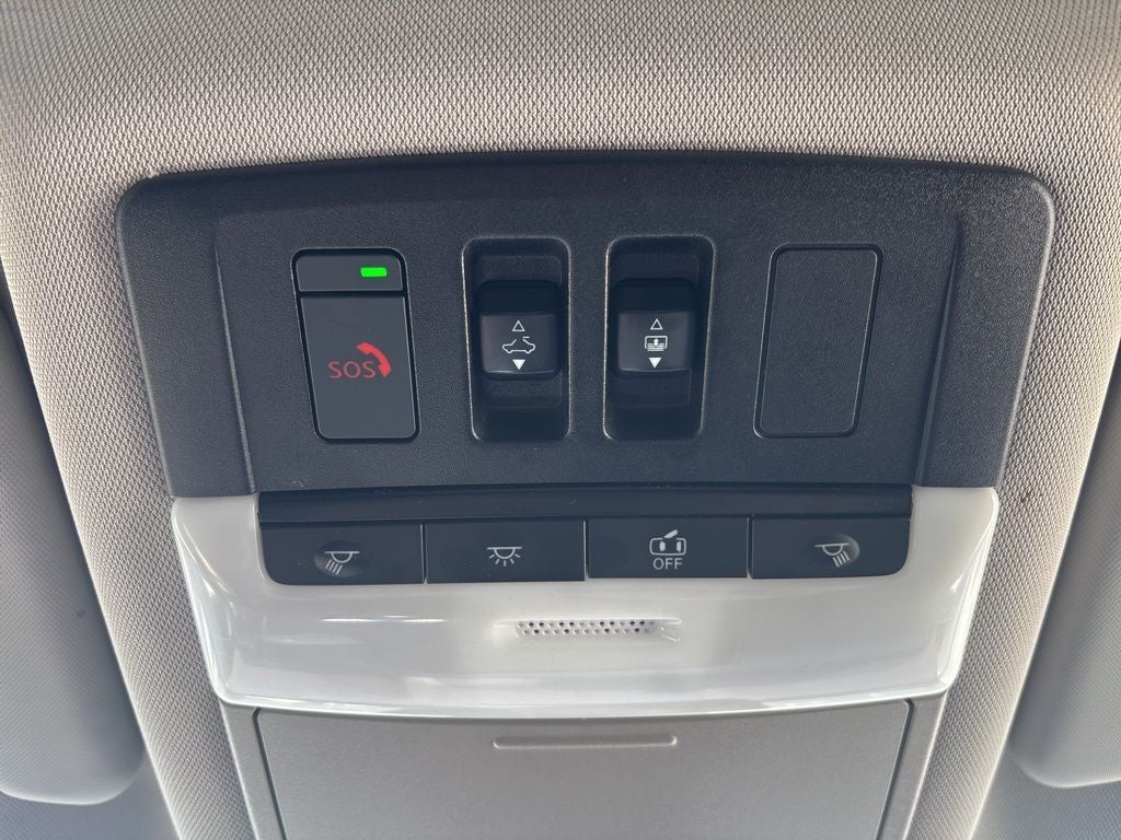 2022 Nissan Rogue SL